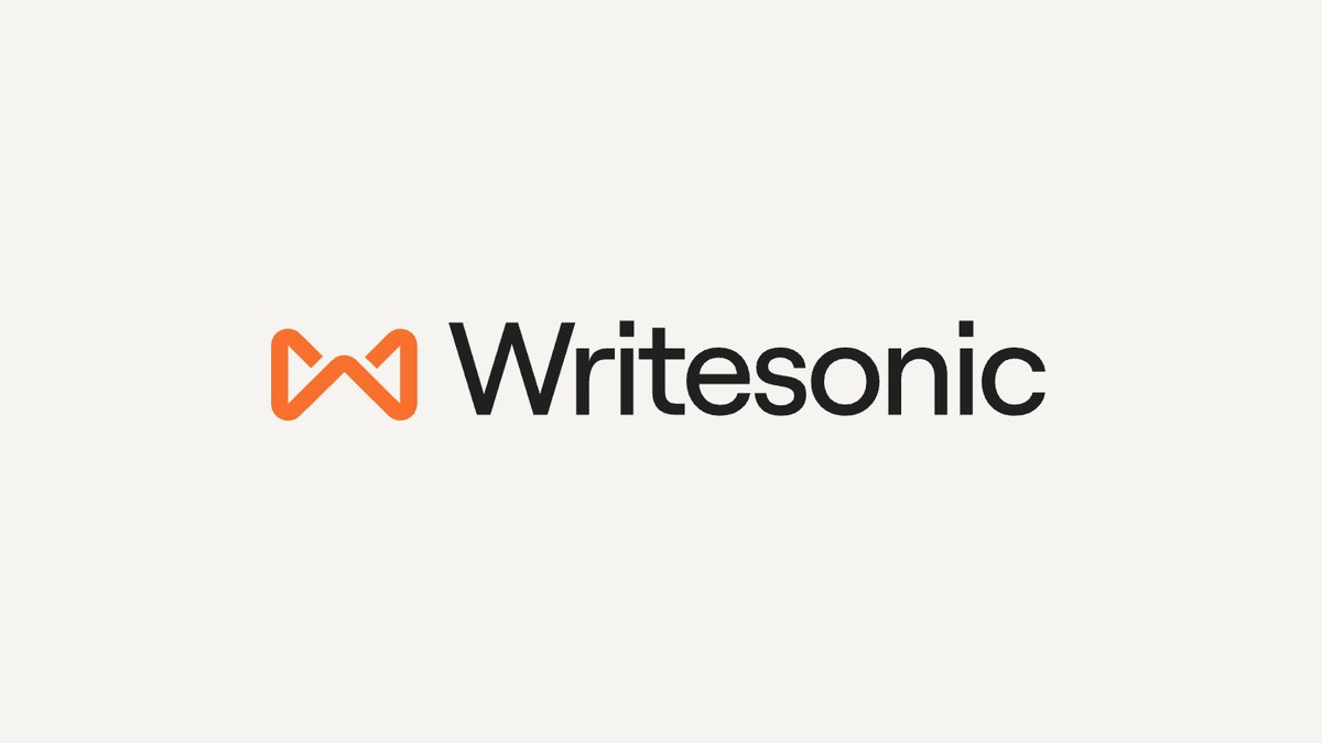 Writesonic logo